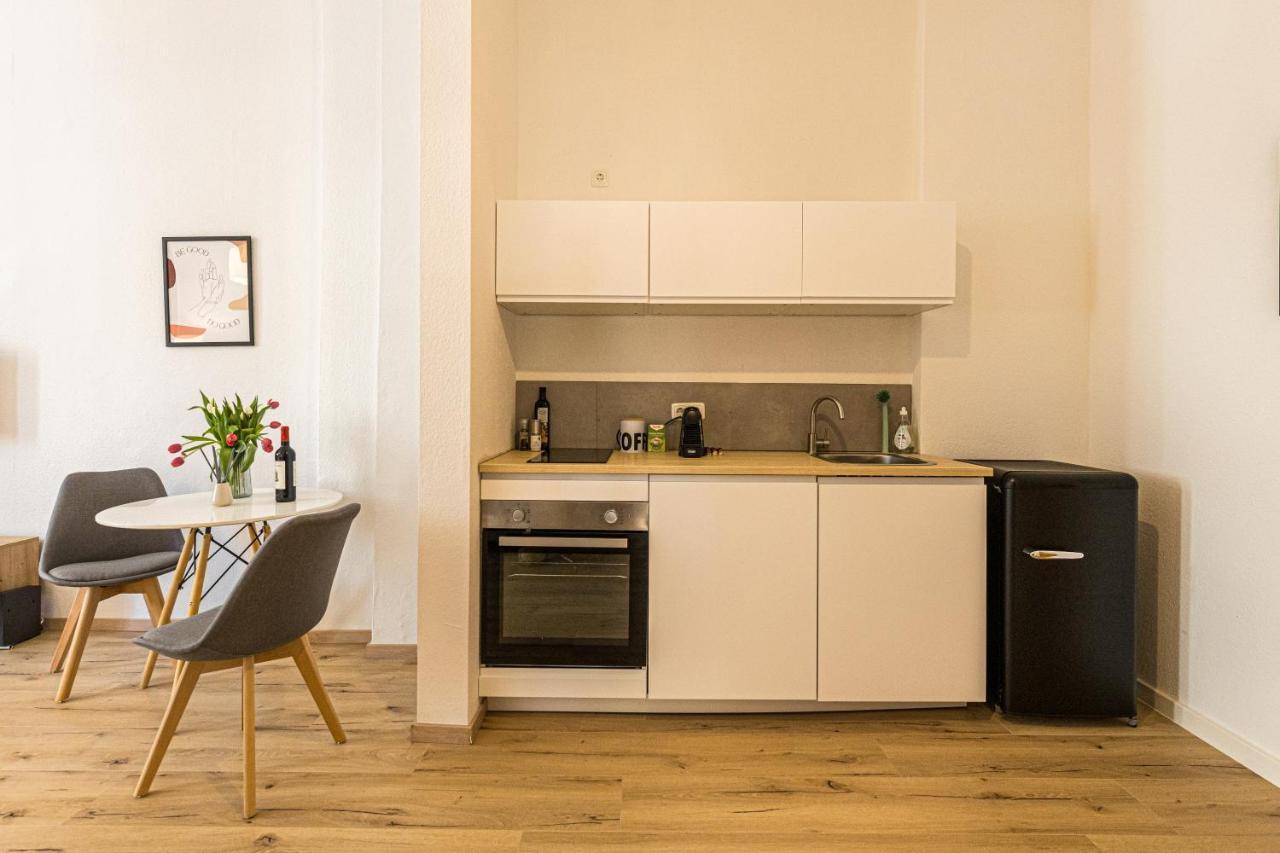 Ruhige Und Stilvolle Wohnung Am Clara-Zetkin-Park Lipcse Kültér fotó