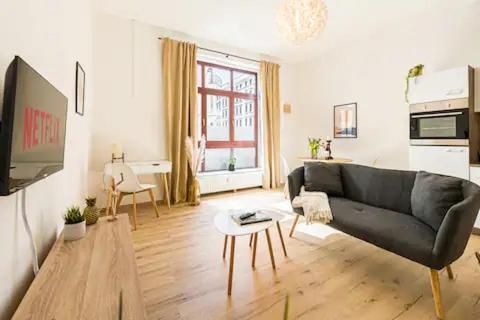 Ruhige Und Stilvolle Wohnung Am Clara-Zetkin-Park Lipcse Kültér fotó